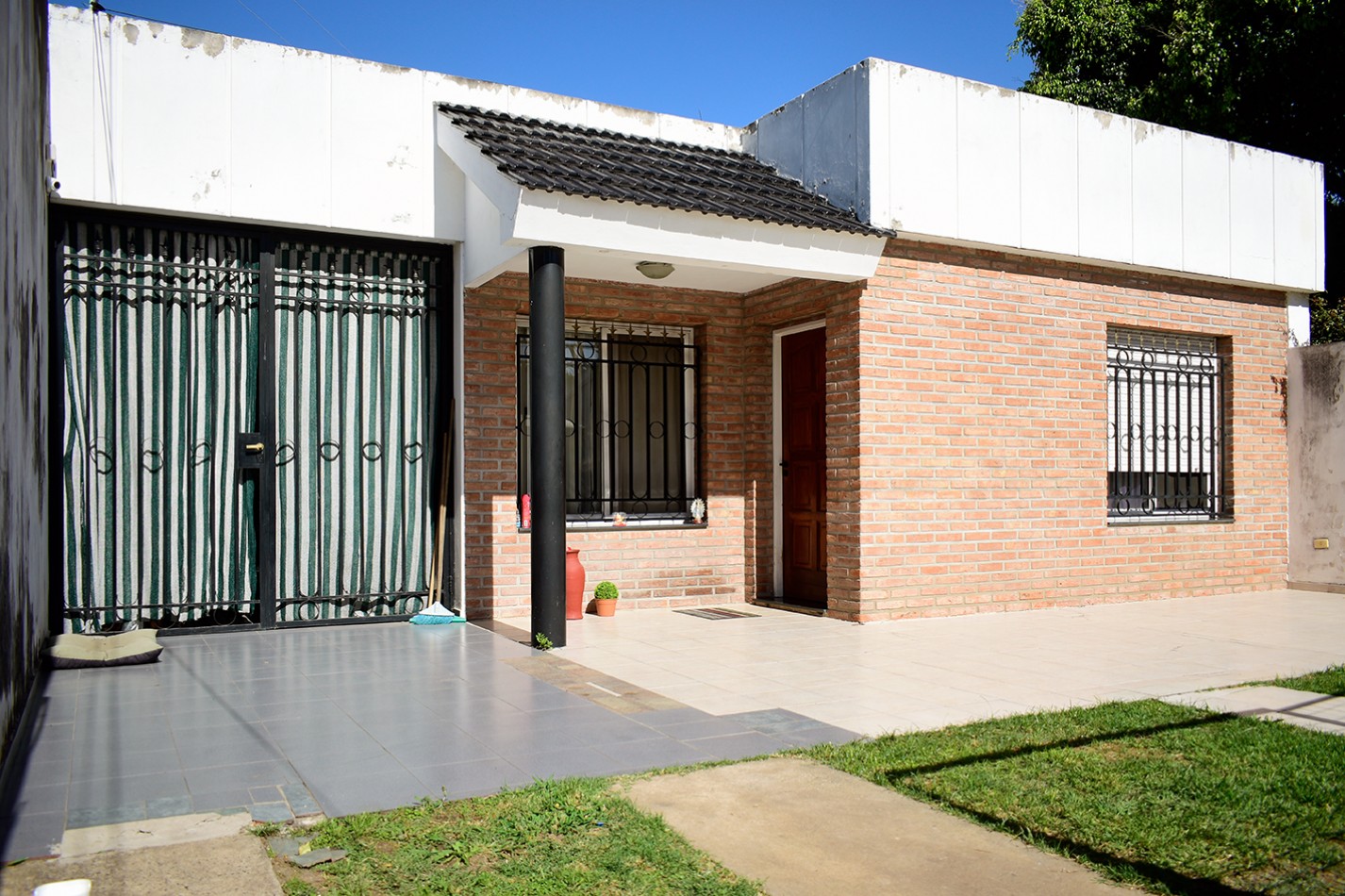 Casa 3 dormitorios cochera patio amplio Belgrano
